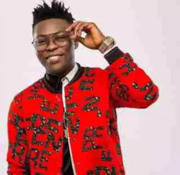 ‘Hold Your Credit, I’m Getting Money’ – Reekado Banks Shuns Fan’s Concern